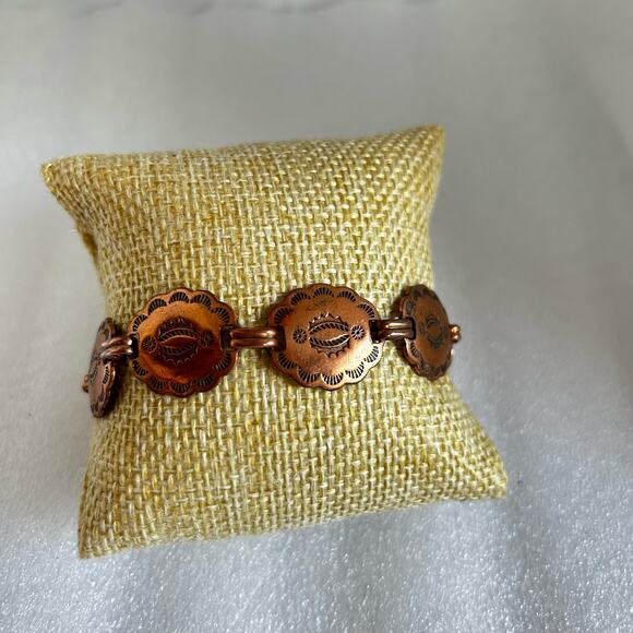 Copper Southwest Style Medallion Link Bracelet - Picture 2 of 12